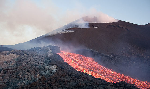 Etna en erupción